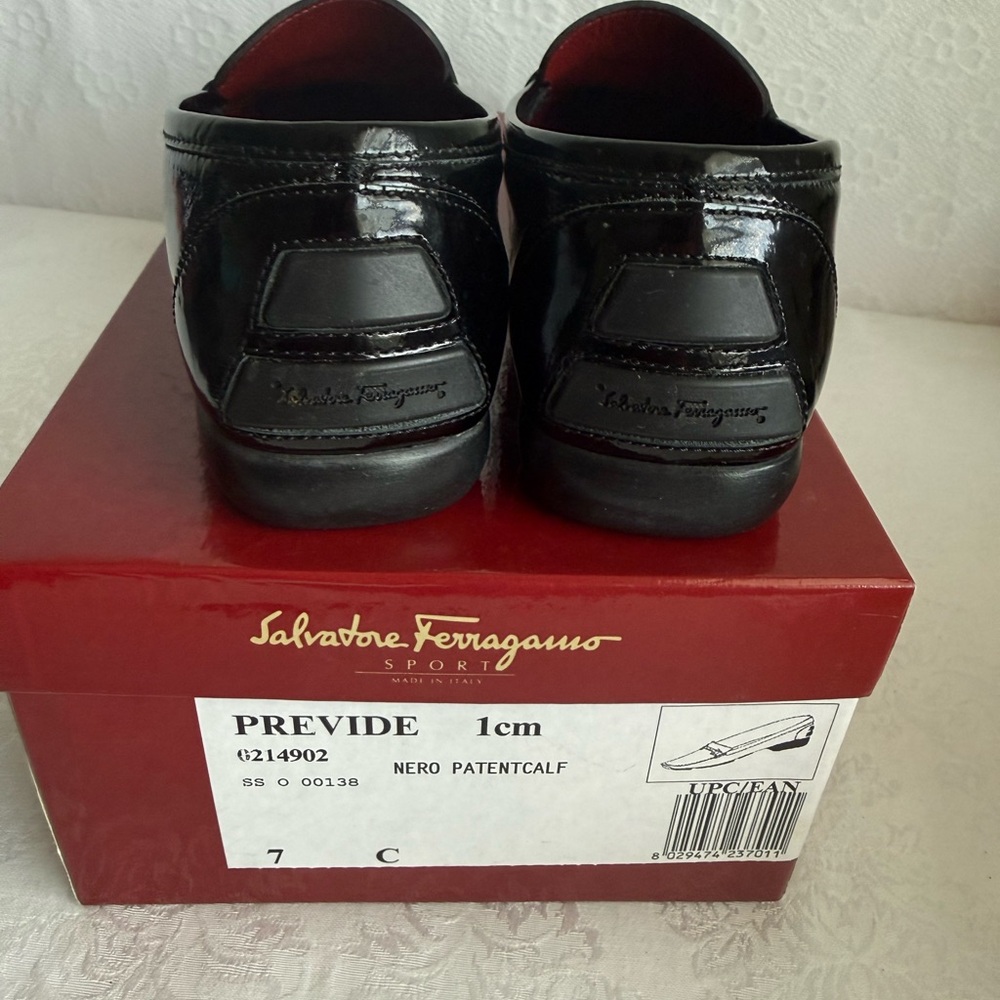 Salvatore Ferragamo Black Patent Leather Loafers with Gold Tone Hardware - Picture 4 of 9